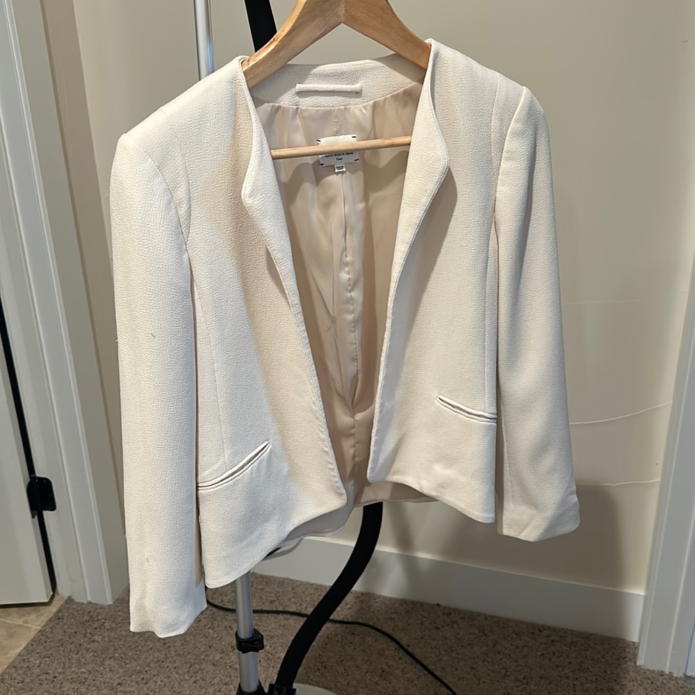 ARITIZIA WILFRED CROPPED BLAZER